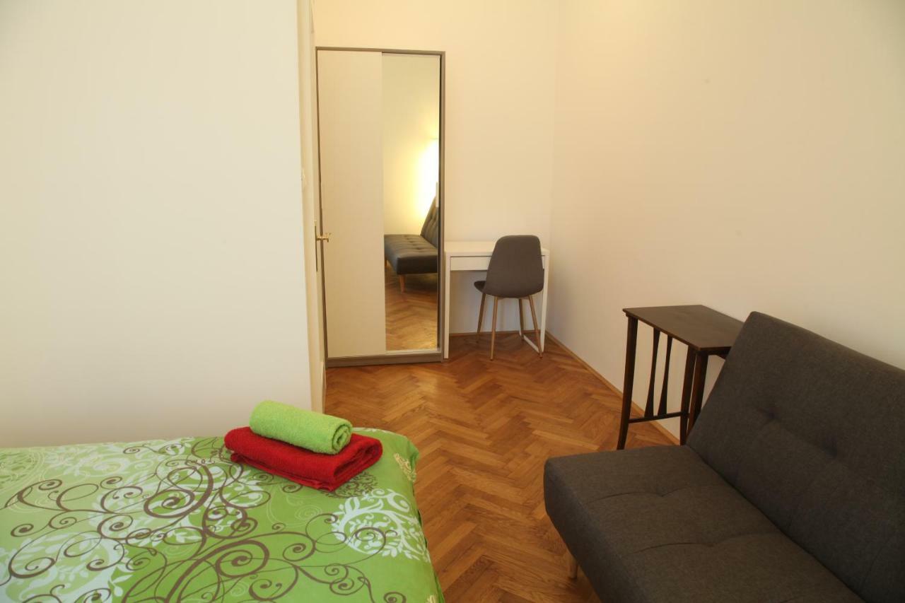 Writer'S Place Hotel Ljubljana Eksteriør billede