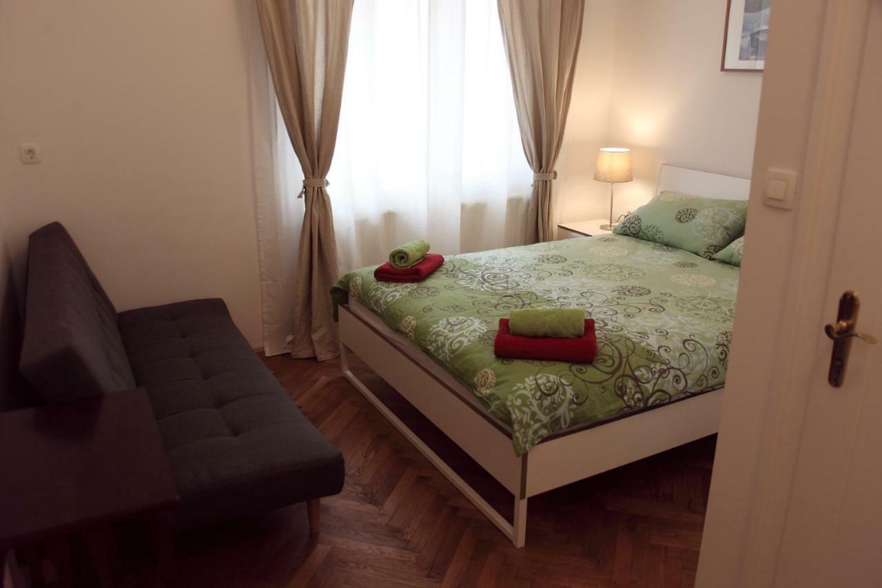 Writer'S Place Hotel Ljubljana Eksteriør billede